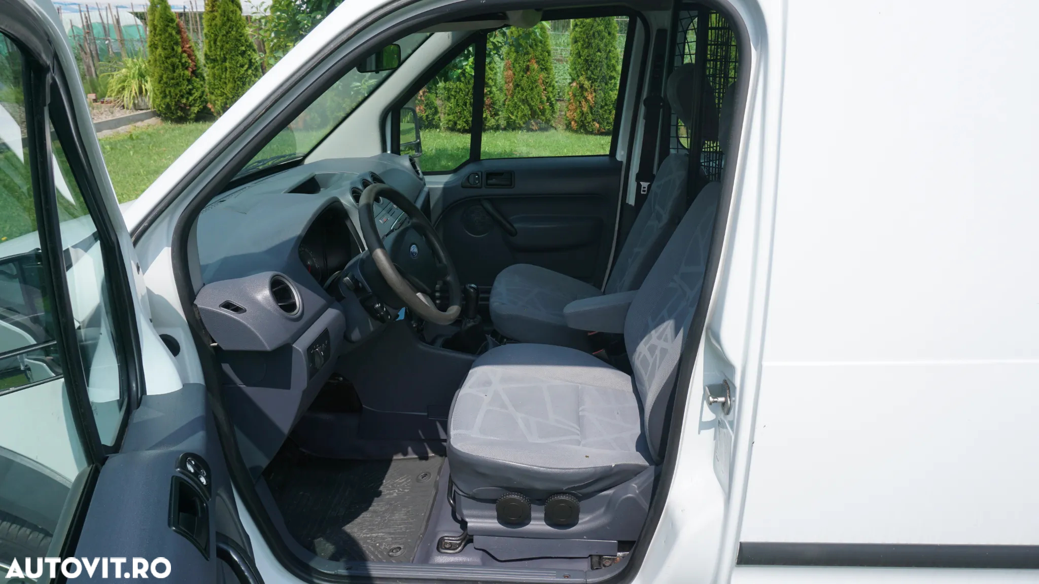 Ford Transit Connect - 6