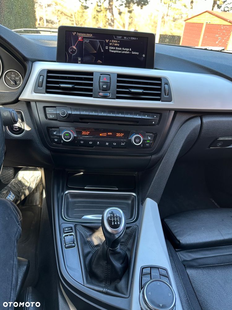 BMW Seria 3 320d DPF - 7