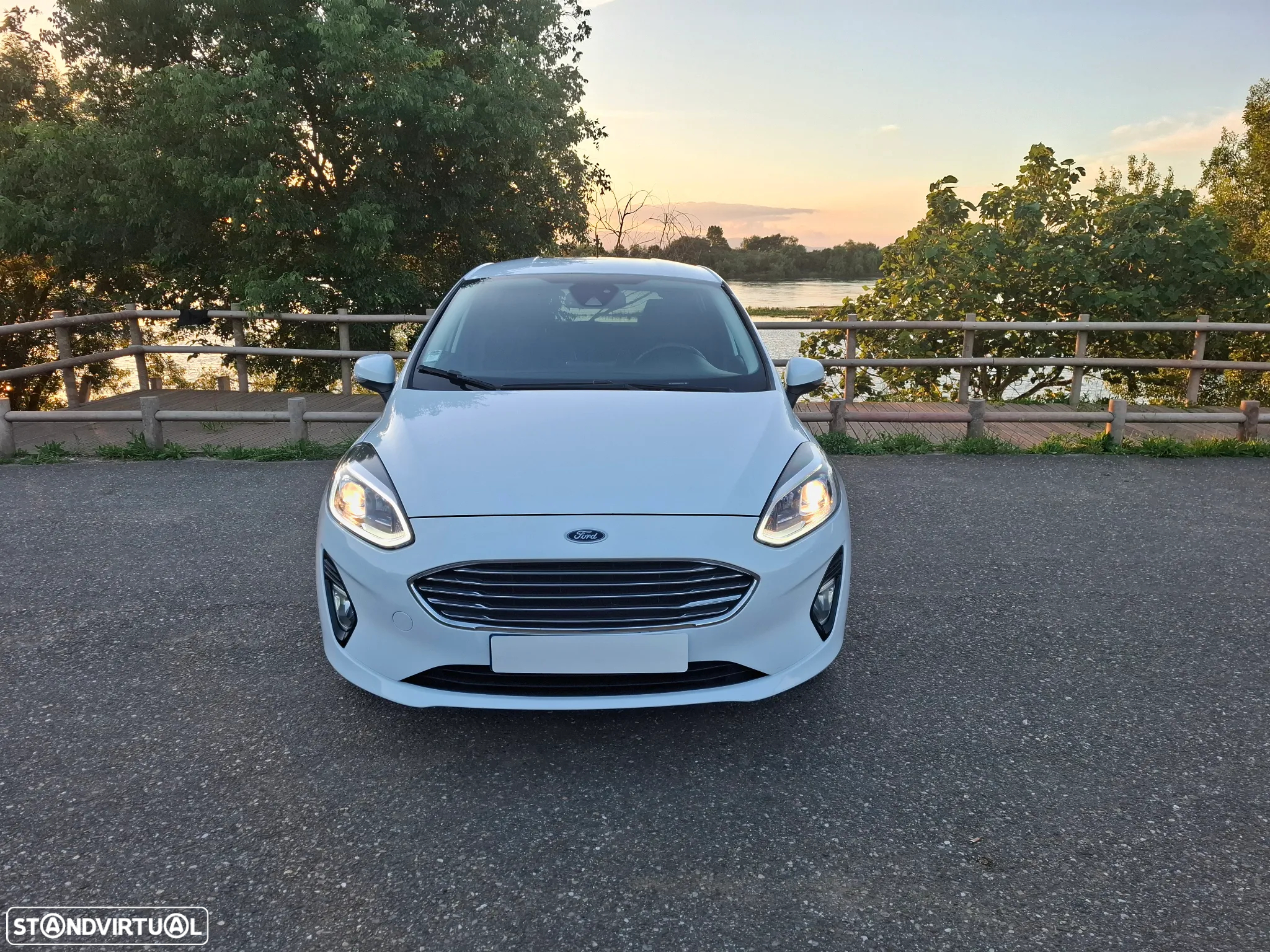 Ford Fiesta 1.0 EcoBoost Titanium - 2