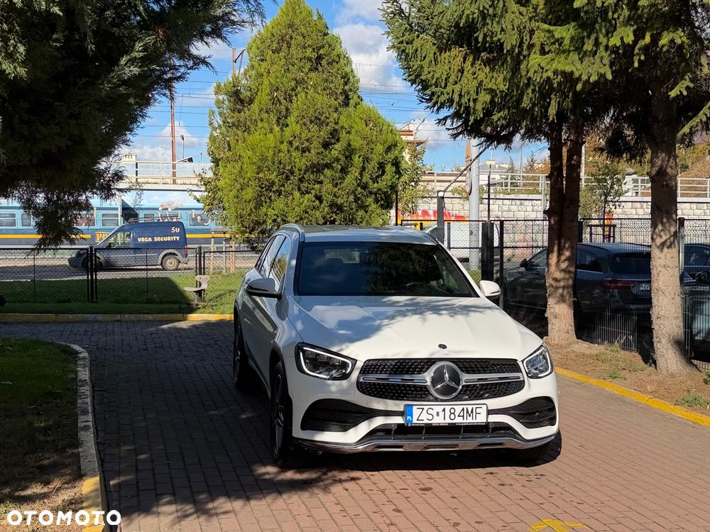 Mercedes-Benz GLC 200 d 4-Matic Business Edition - 2