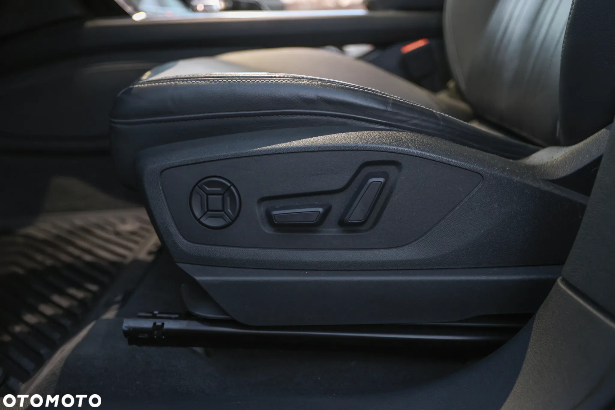 Audi e-tron 55 Quattro S Line - 23