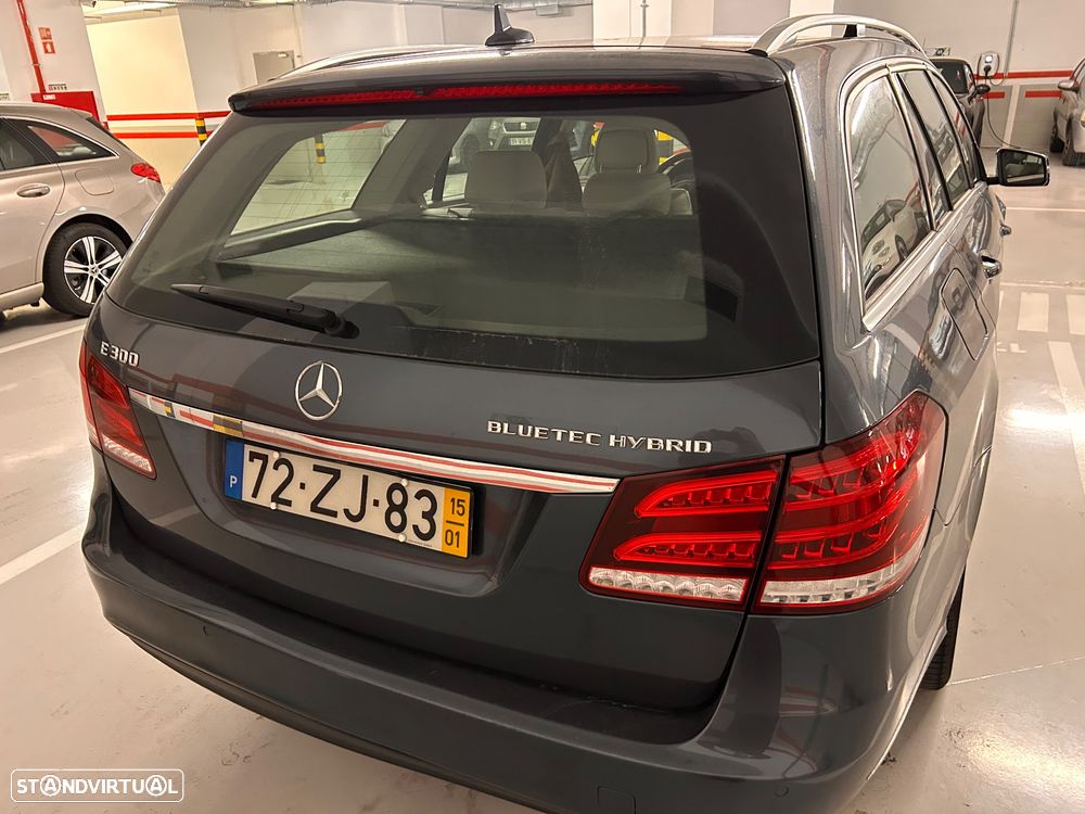 Mercedes-Benz E 300 Bluetec Hybrid Avantgarde - 4