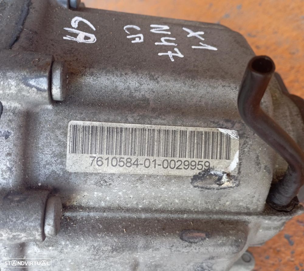 Caixa Transferências BMW X1 E84 2.0D Ref: 7610584-01 - 6