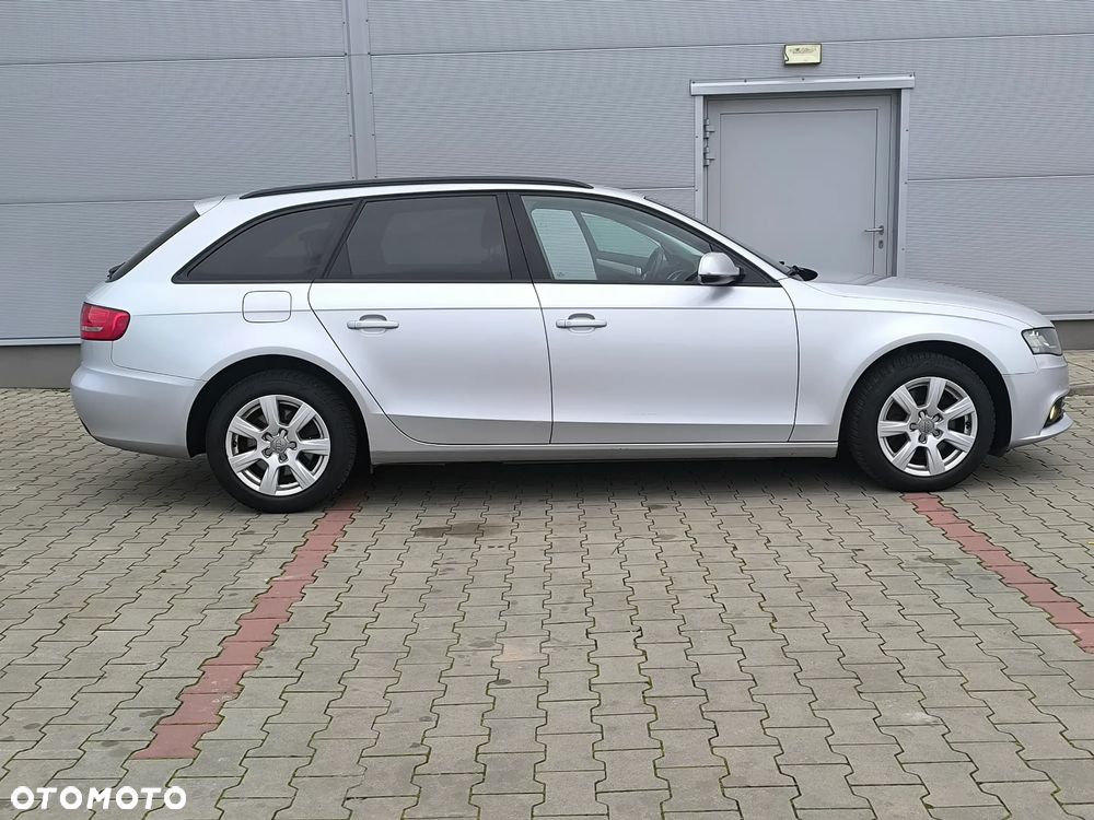 Audi A4 Avant - 6