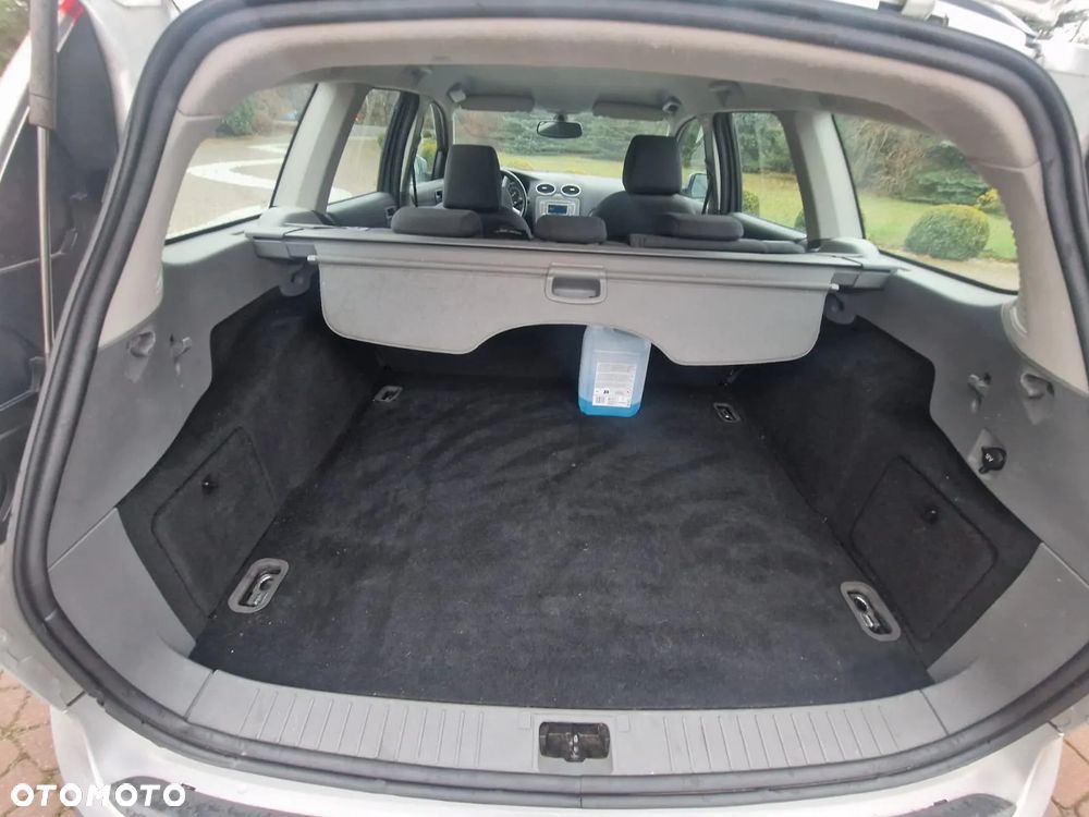 Ford Focus 1.6 X100 - 23