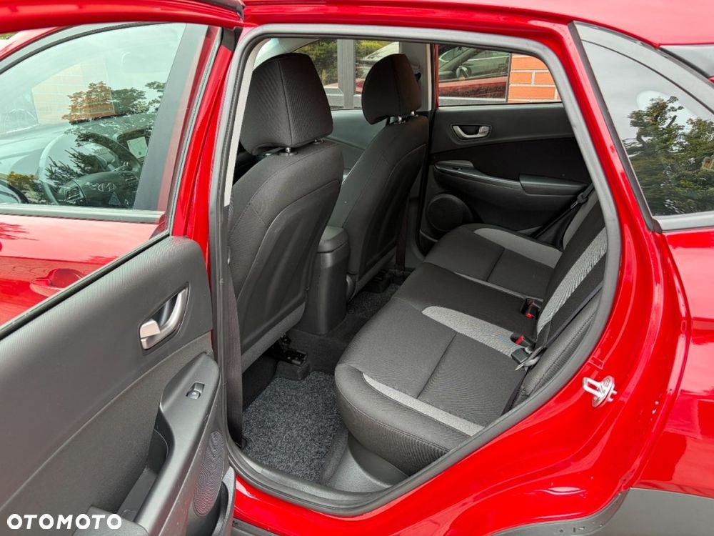 Hyundai Kona 1.6 T-GDI DCT 4WD Premium - 16
