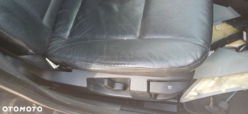 Fotele BMW e60 czarna skóra grzane BOCZKI EU ROLETY kanapa - 3