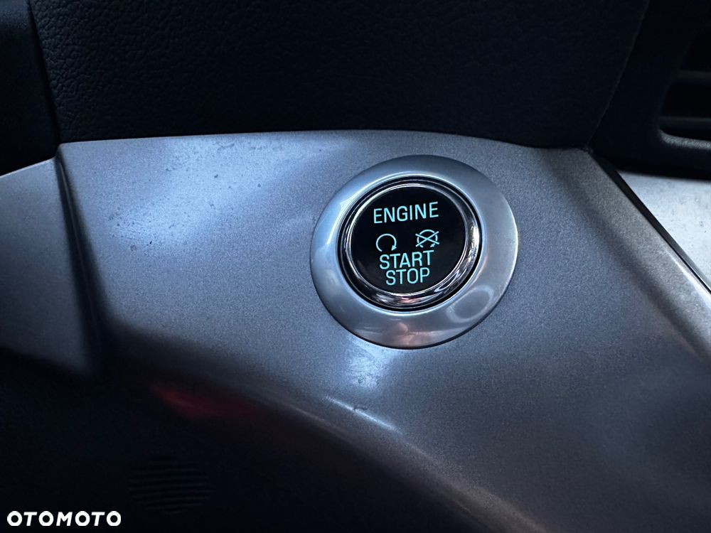 Ford Kuga - 26