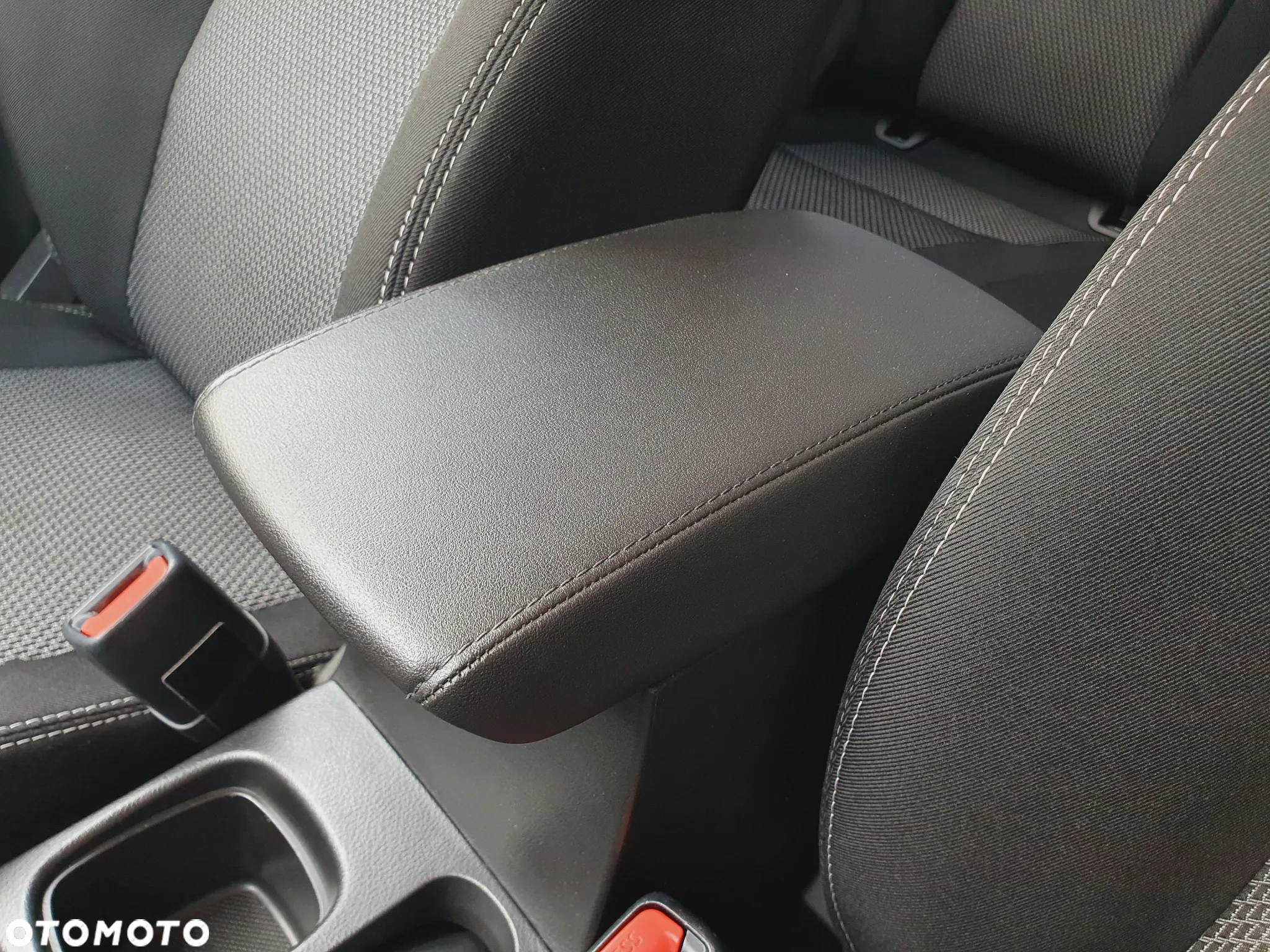 Suzuki SX4 S-Cross 1.6 Premium 4WD - 23