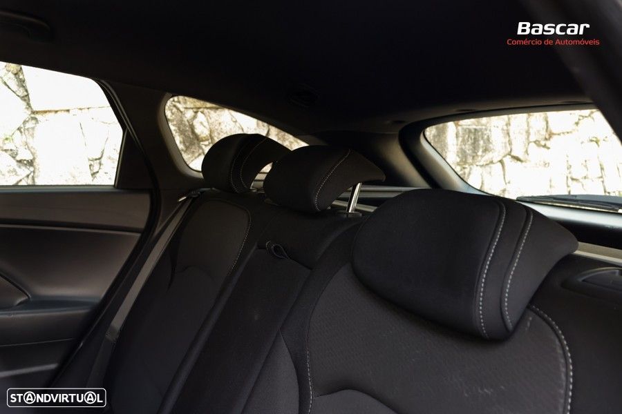 Hyundai i30 SW 1.6 CRDi Style+Navi - 28