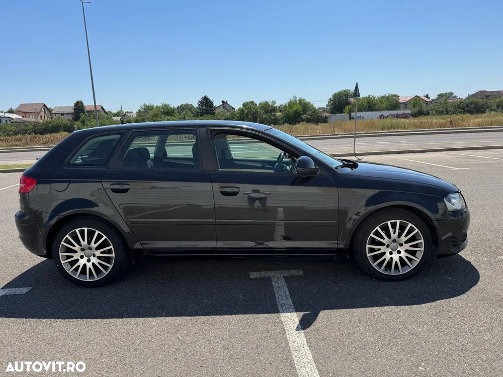 Audi A3 Sportback 2.0 TDI DPF S tronic Attraction - 6