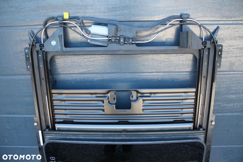 SZYBERDACH ELEKTRYCZNY SILNICZEK OPEL ANTARA - 2