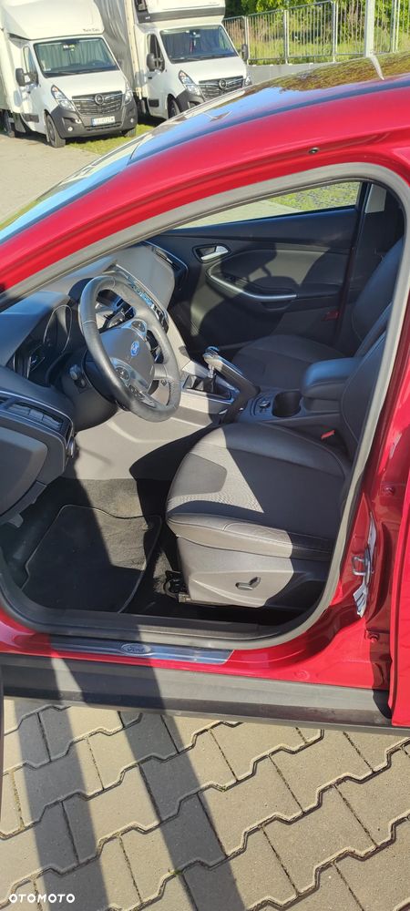 Ford Focus 1.6 EcoBoost Titanium - 6