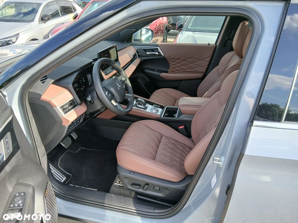 Mitsubishi Outlander Instyle Plus - 5