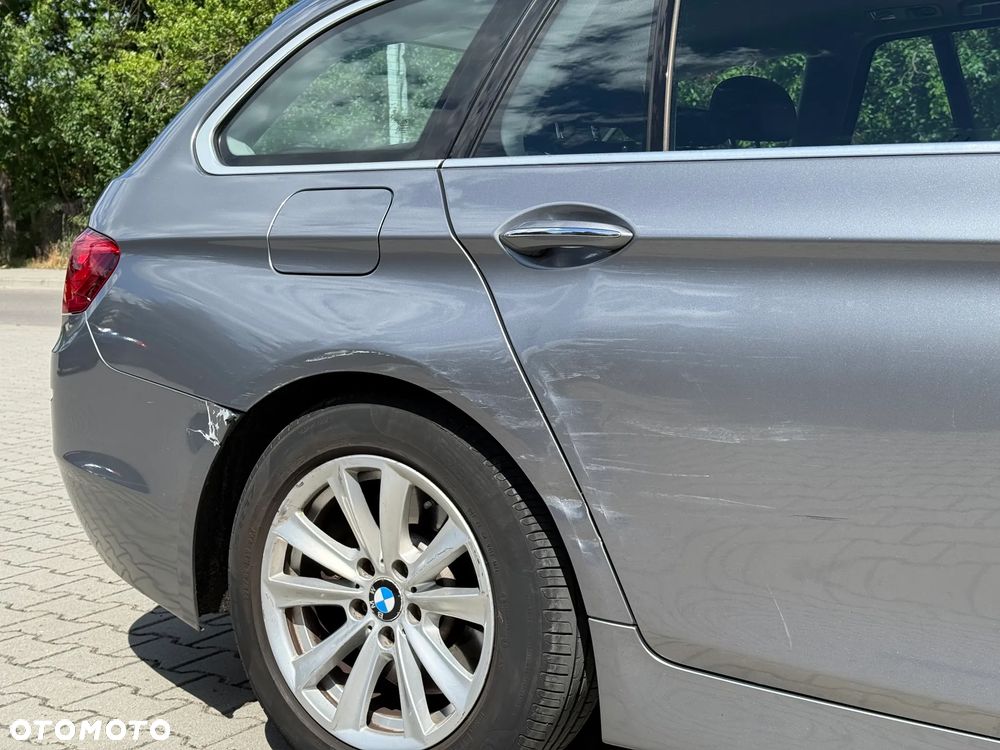 BMW Seria 5 530d xDrive Luxury Line - 15