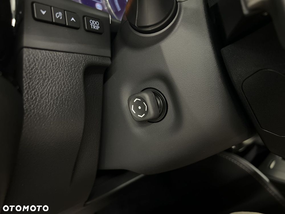 Lexus ES 300h Business Edition - 33