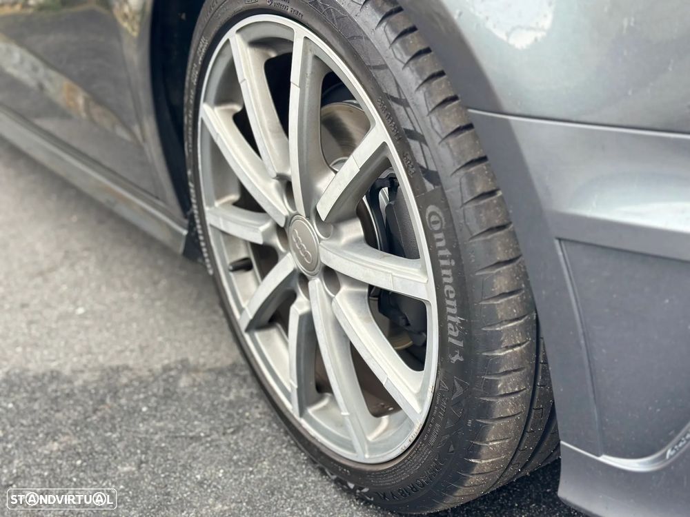 Audi A3 Sportback 2.0 TDI S line Sport Pack - 17