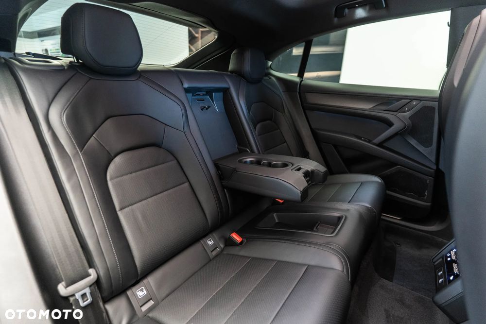 Porsche Cayenne - 14