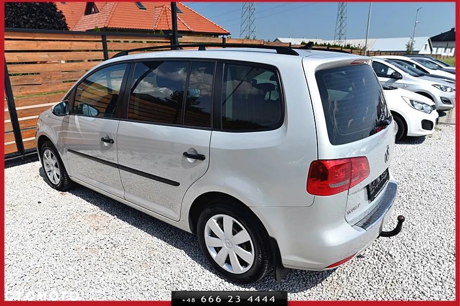 Volkswagen Touran 1.4 TSI Comfortline DSG - 10