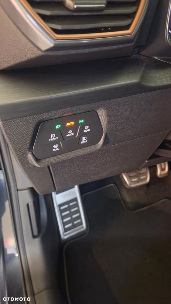 Cupra Formentor 1.4 e-Hybrid DSG - 27