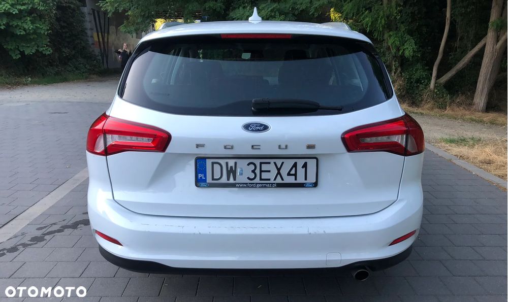 Ford Focus 1.5 EcoBlue Connected - 6
