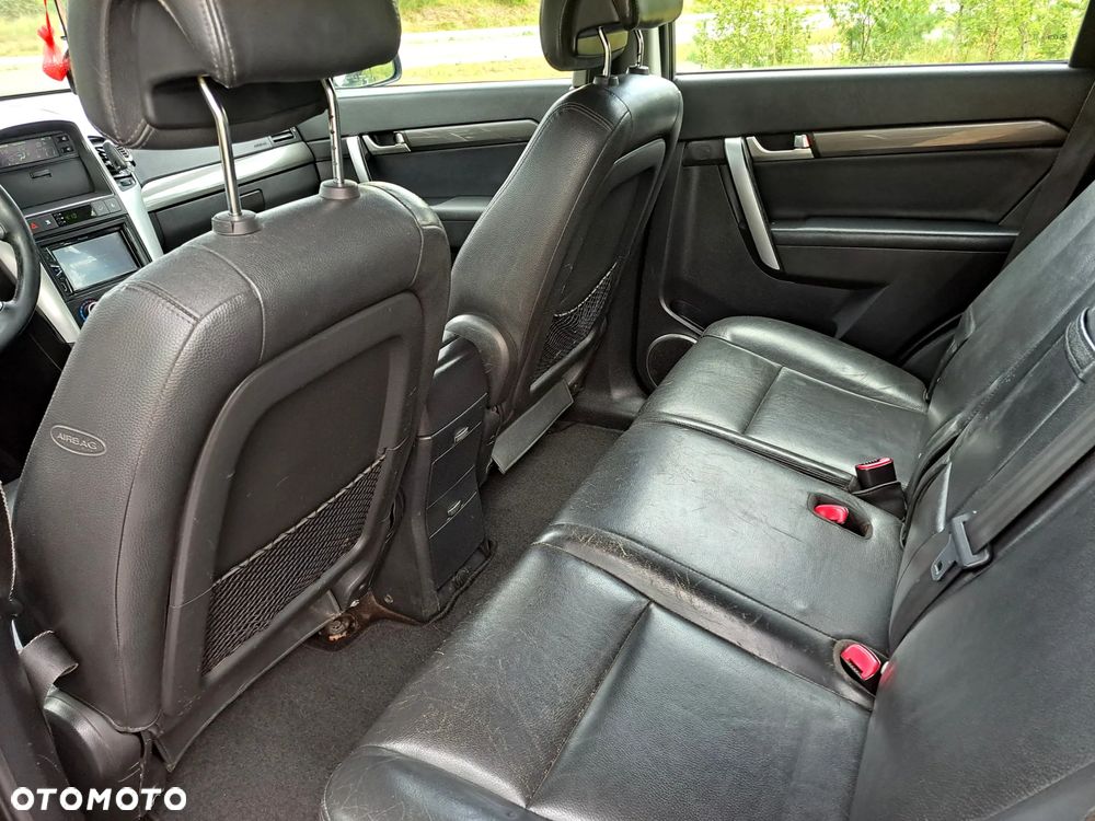 Chevrolet Captiva 2.0 d LT medium - 14