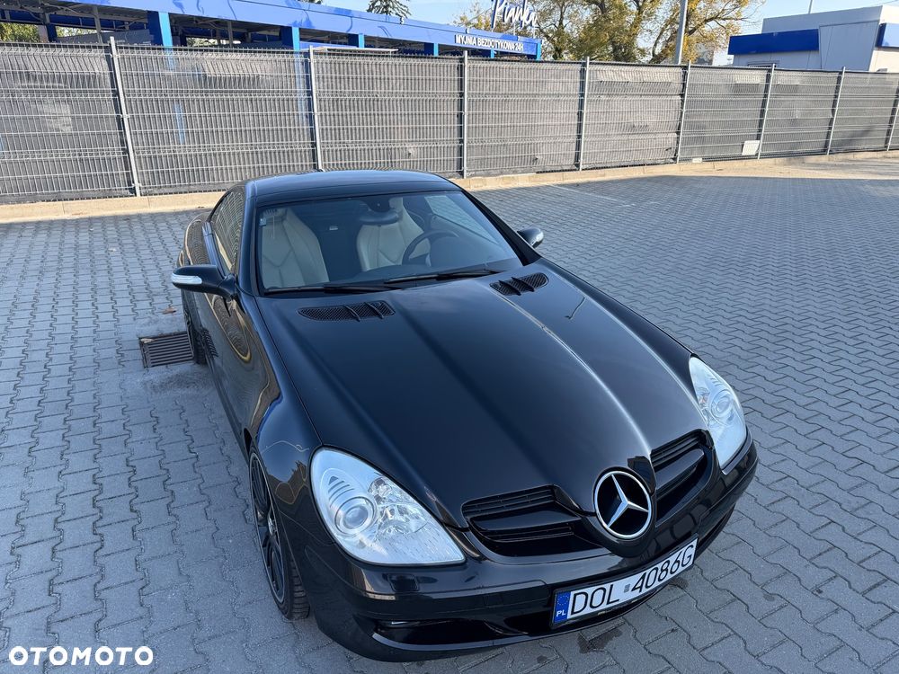 Mercedes-Benz SLK 350 - 40