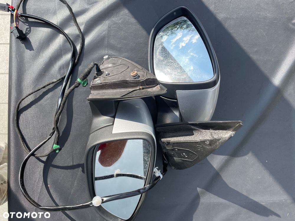 VW Passat B7 lusterka lewe prawe srebrne LA7W 6 pinów EU - 6