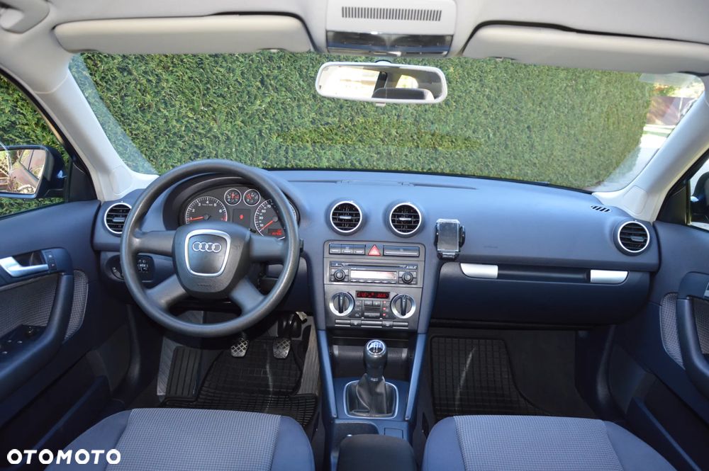 Audi A3 Sportback 1.6 Ambition - 15