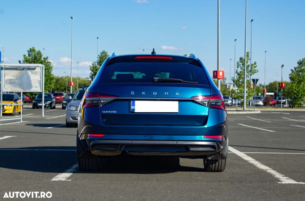 Skoda Superb 2.0 TDI 4X4 DSG Style - 6