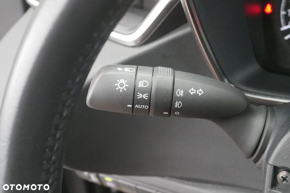 Toyota Corolla - 24