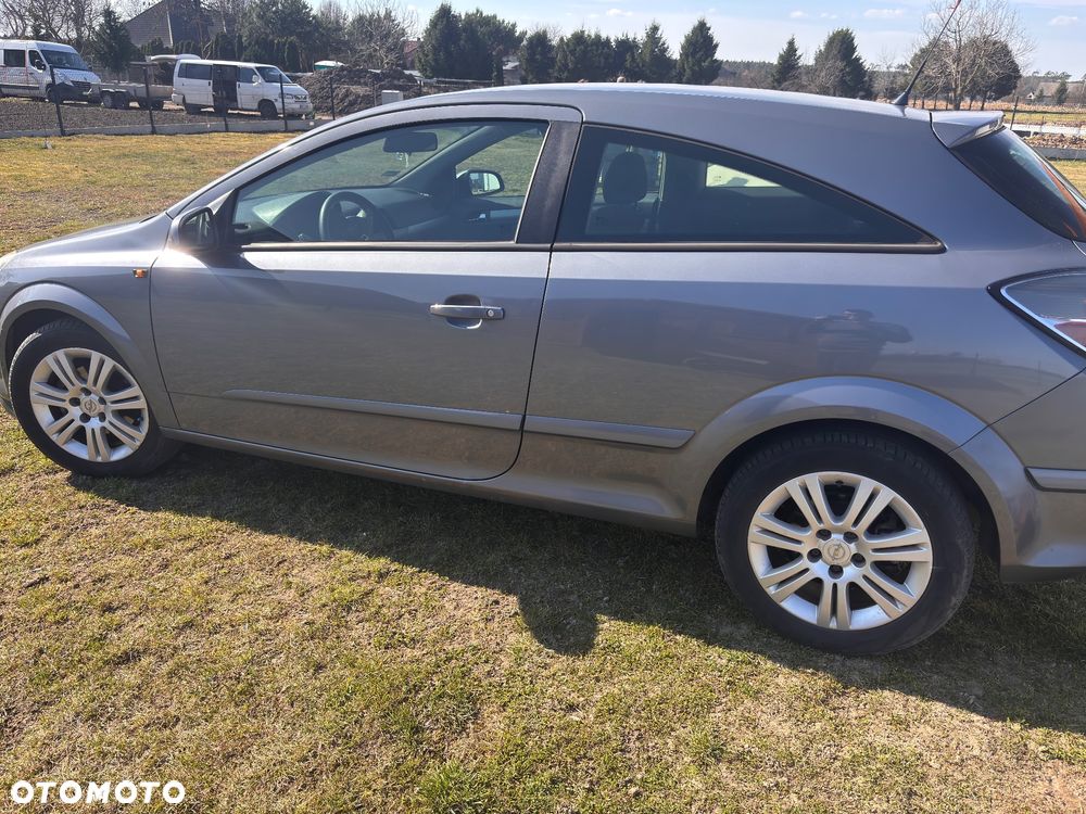 Opel Astra 1.6 Sport - 1