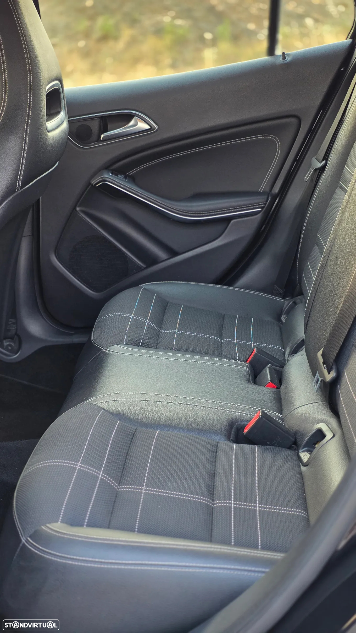 Mercedes-Benz GLA 180 CDi Style - 23
