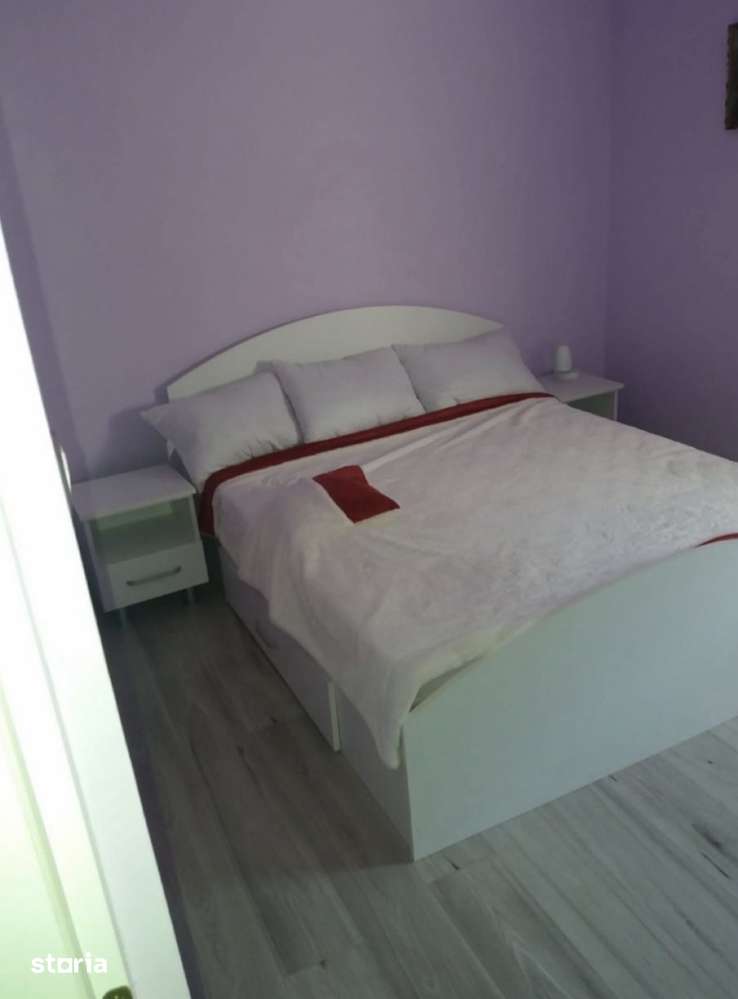 Apartament cu 2 camere de închiriat în zona Centru — fotografia 1