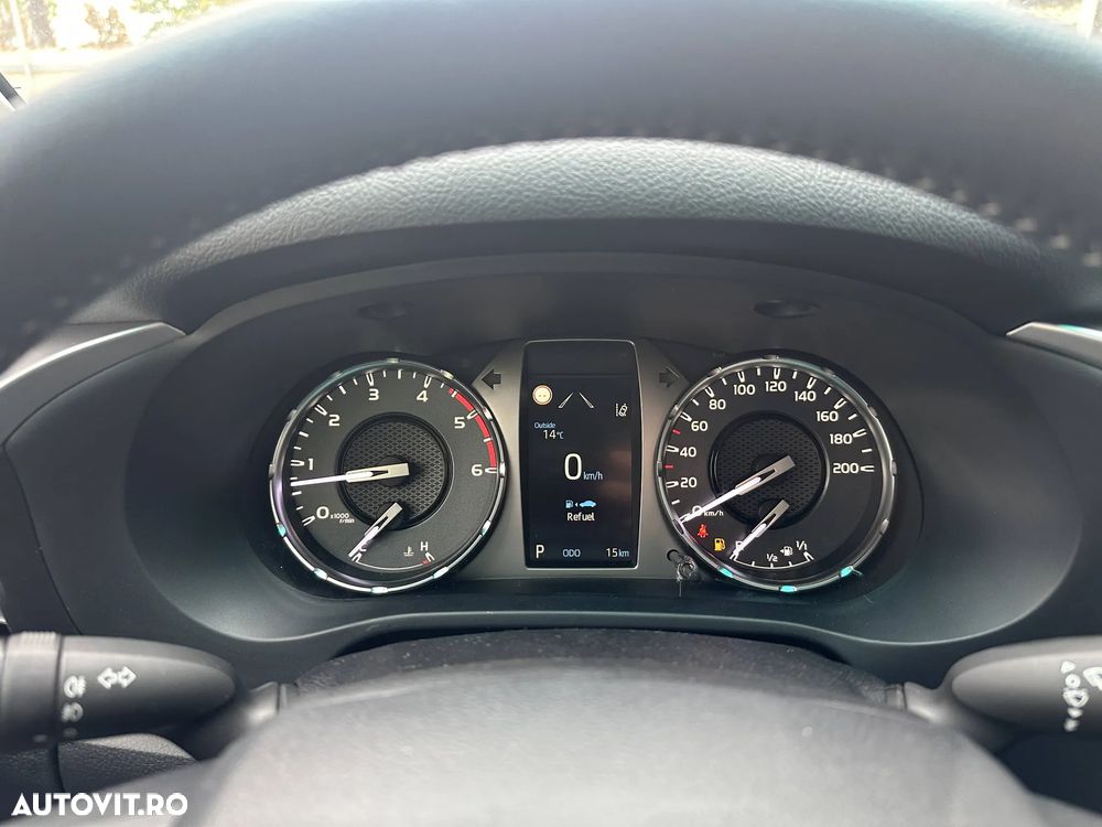 Toyota Hilux 4x4 Double Cab MHEV Autm. Executive - 16