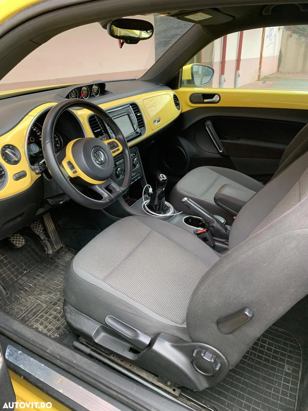 Volkswagen Beetle 1.2 TSI Design - 6