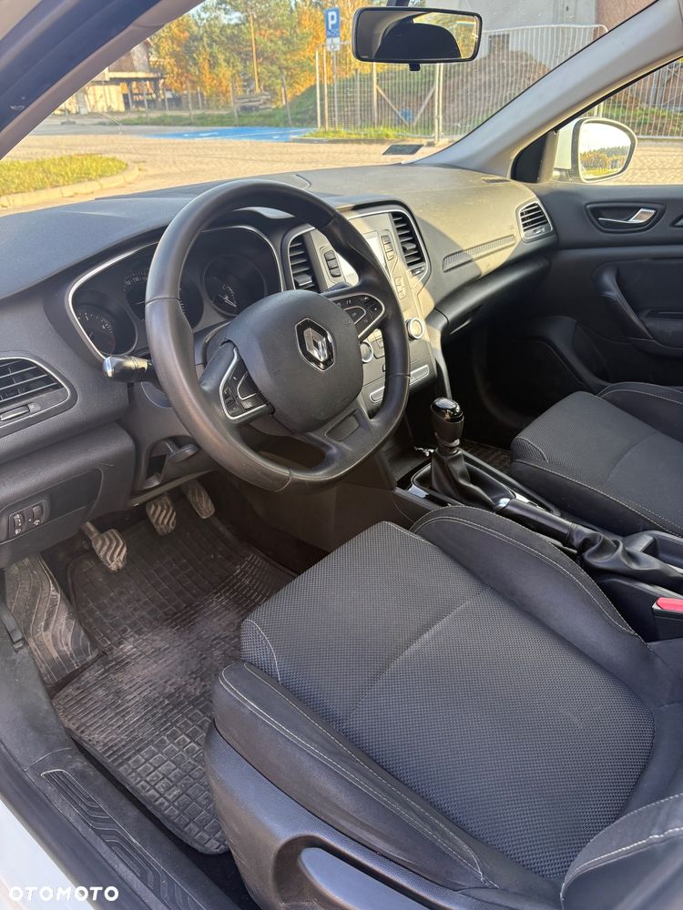 Renault Megane - 7