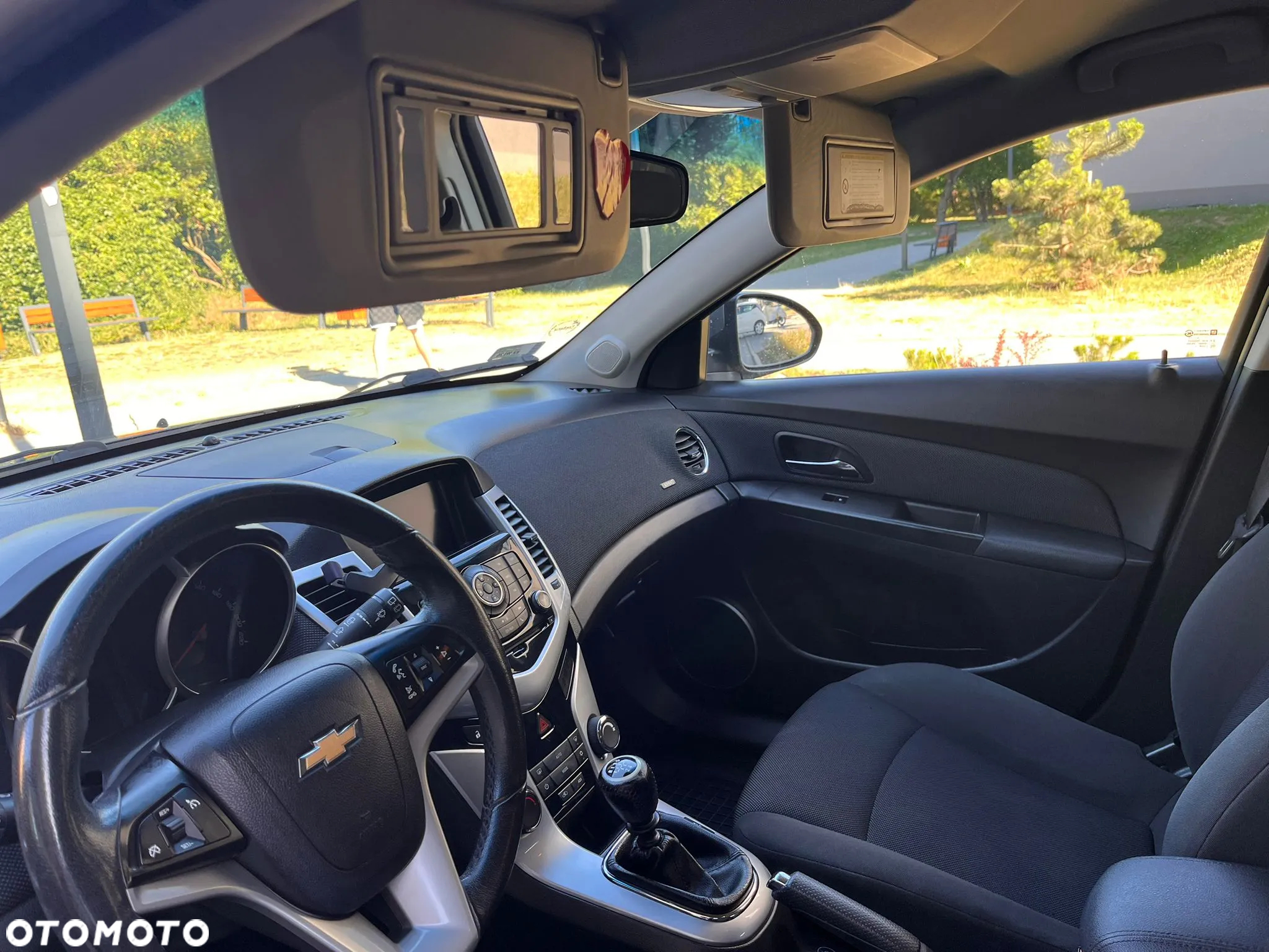 Chevrolet Cruze 1.8 LTZ - 16