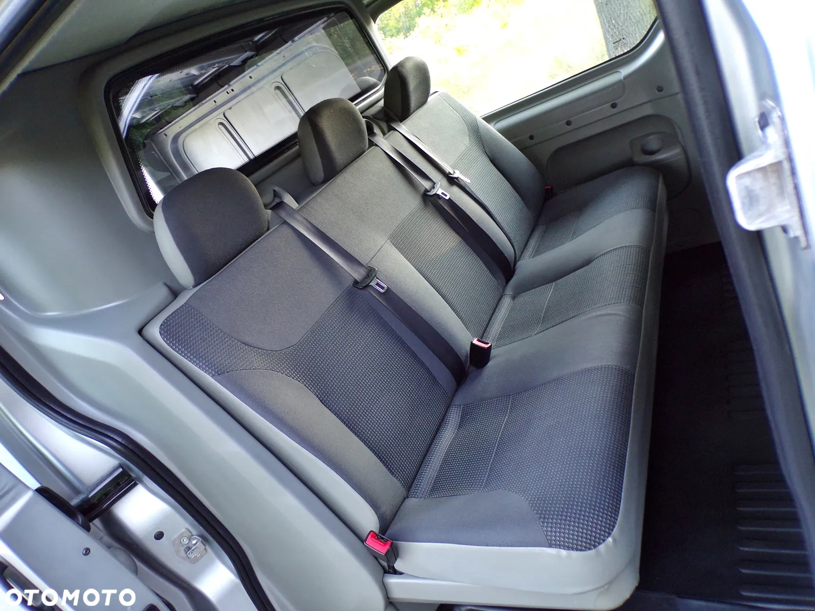 Opel VIVARO LONG - 23