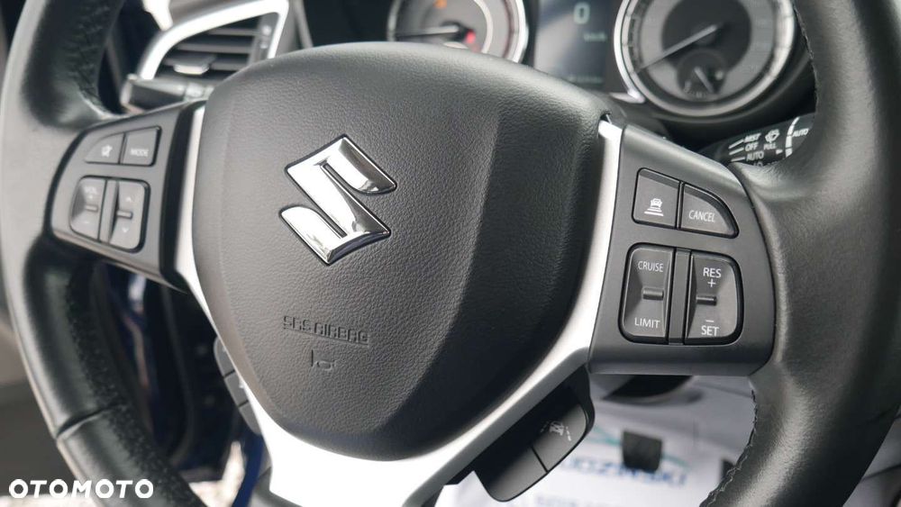 Suzuki SX4 S-Cross - 13