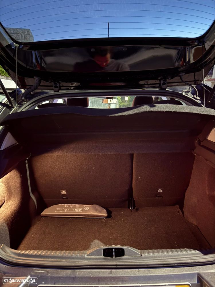 Citroën C3 1.2 PureTech Shine - 4