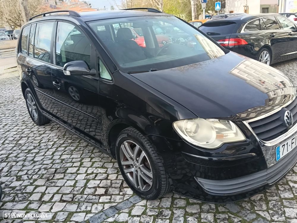 VW Touran 1.9 TDi Highline EC 7L - 12