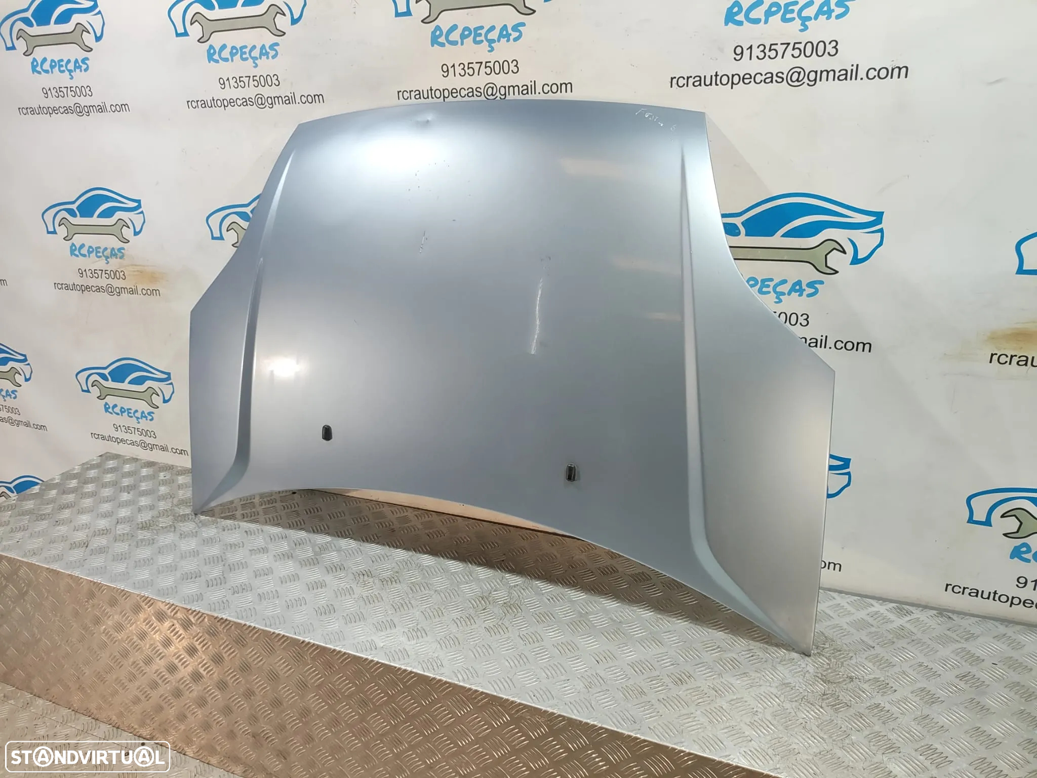 Capot Ford Fiesta MK 5 Original - 3