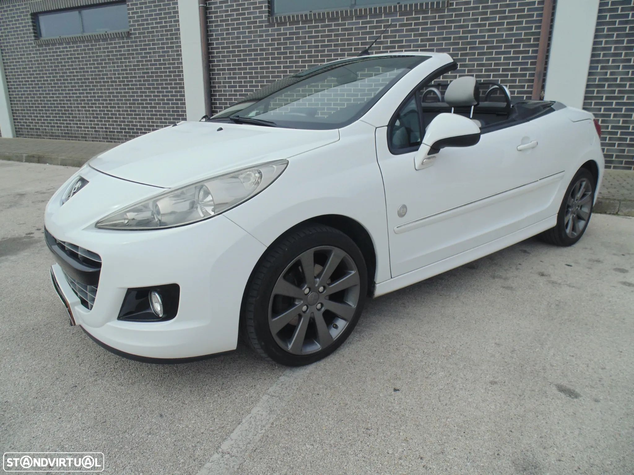 Peugeot 207 CC 1.6 HDi Roland Garros - 1