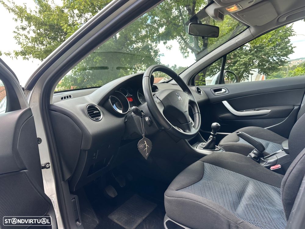 Peugeot 308 1.6 HDi Sport CVM6 - 17