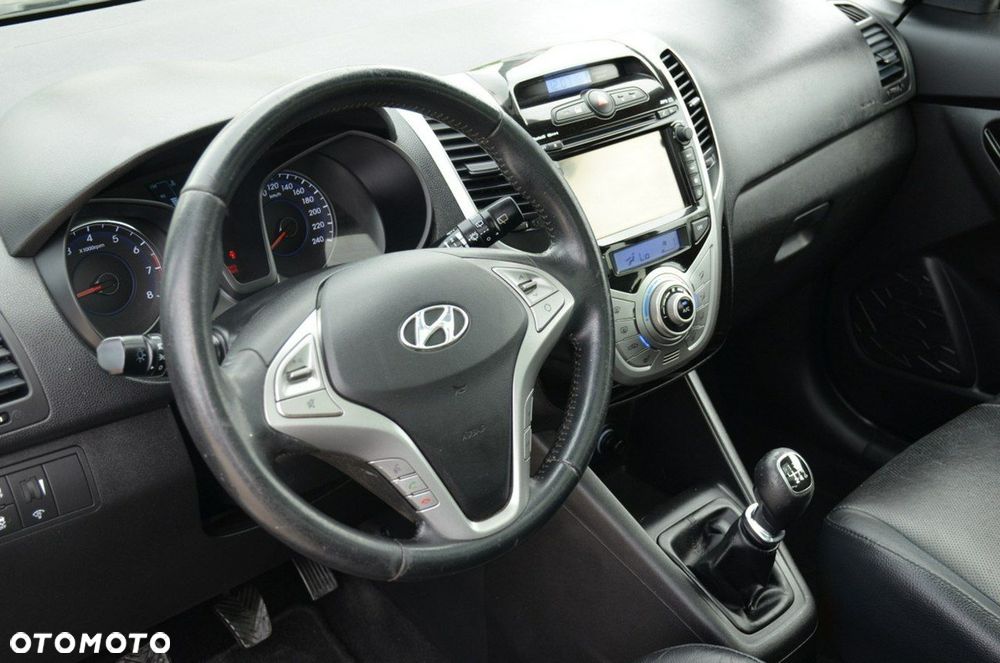 Hyundai ix20 - 25