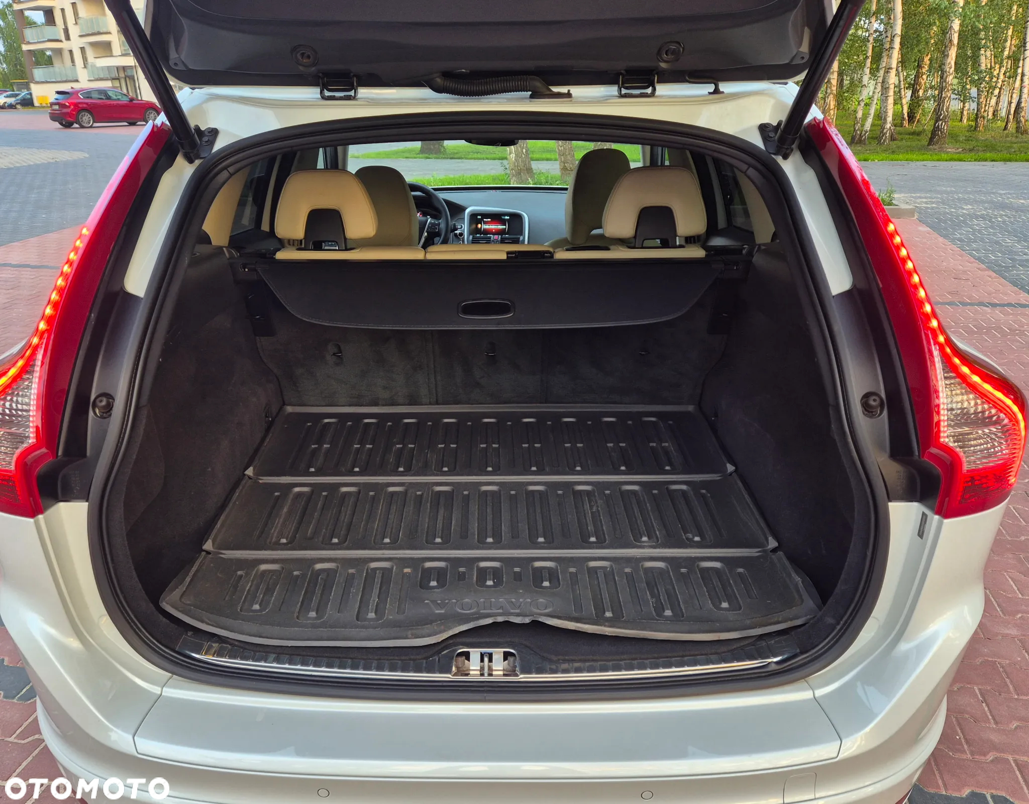 Volvo XC 60 T5 Geartronic Summum - 13