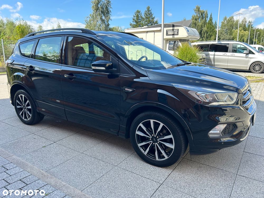 Ford Kuga 1.5 EcoBoost 2x4 ST-Line - 5
