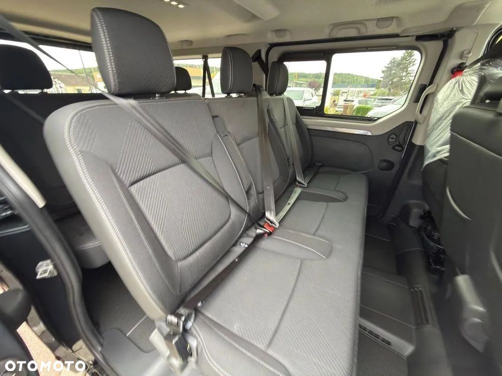 Renault Trafic - 10