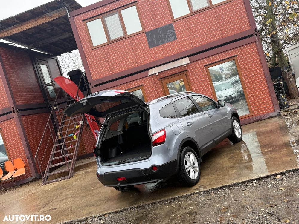 Nissan Qashqai+2 - 35